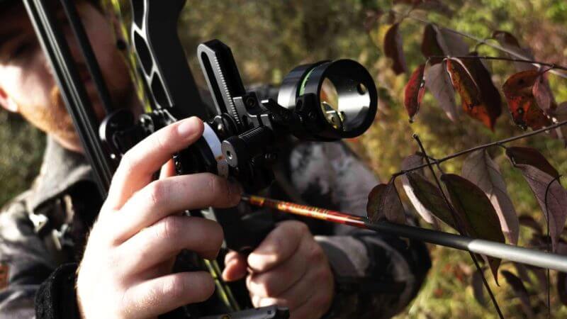 How To Use The Sight On A Recurve Bow