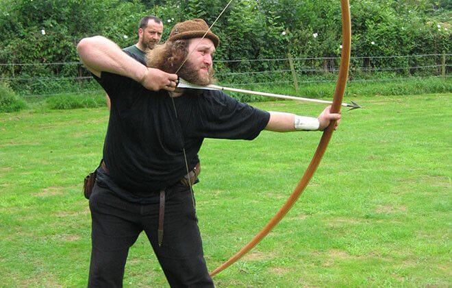 How to Shoot and English Longbow