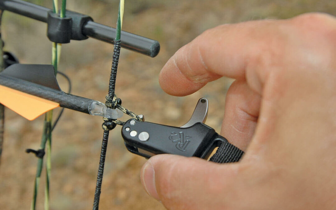 Archery: How To Tie A D-Loop